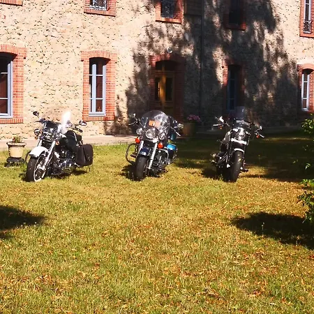 Les D'hotes De La Frissonnette 3* Auzelles